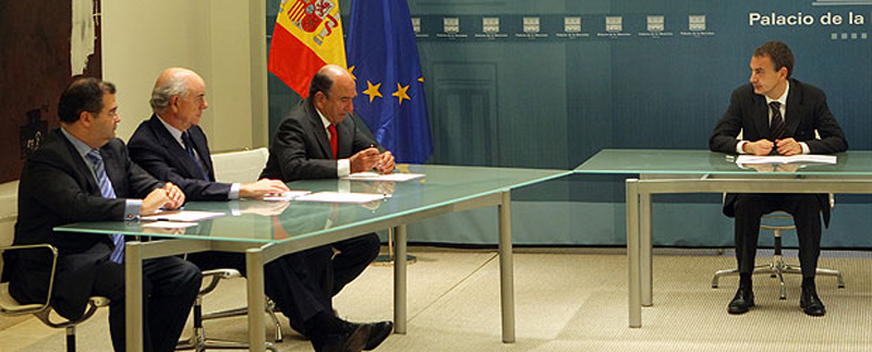 Il Presidente Zapatero riunito con i presidenti delle banche Popular, BBVA e Santander