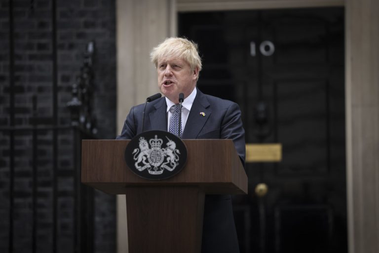 Boris Johnson annuncia le dimissioni a Downing Street