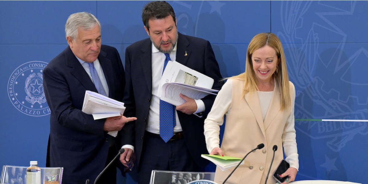 Tajani Salvini e Meloni alla presentazione della manovra economica del governo.