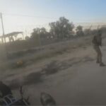 Un'immagine dell'attacco terroristico da parte di uomini armati di Hamas al Kibbutz in Israele.