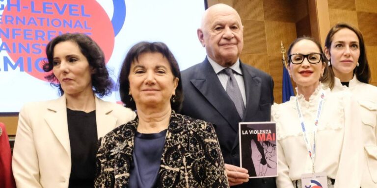 I ministri Nordio e Roccella durante la “Conferenza internazionale contro il femminicidio” in cui hanno parlato delle radici della violenza contro le donne