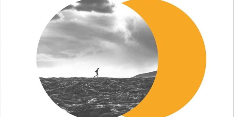 Parte della copertina del libro della climatologa Kate Marvel “Nove emozioni. La natura umana di fronte al pianeta che cambia”, uno dei libri selezionati tra le ricompense per il crowdfunding 2026 di Valigia Blu