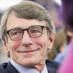 Un sorridente David Sassoli, presidente del parlamento europeo, scomparso 4 anni fa